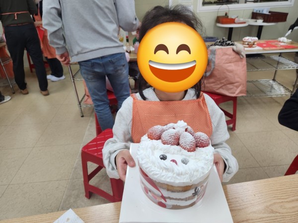 8e8cc707969178ef8b2157cc5c2f8589_1765260231_7542.jpg